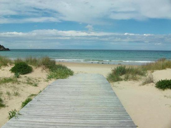 Apartamento Soleado Para 8 Personas En Santoña Esterno foto