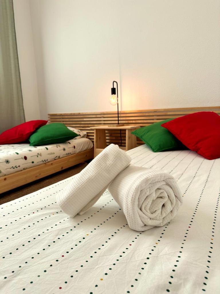 Apartamento Soleado Para 8 Personas En Santoña Esterno foto