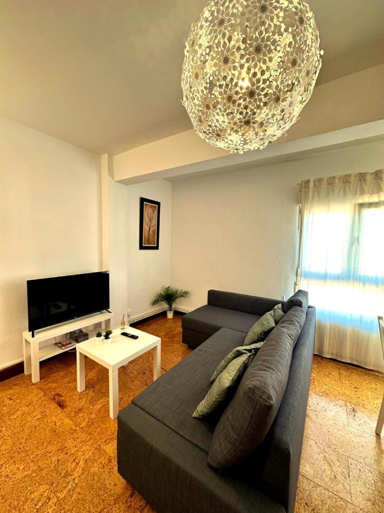 Apartamento Soleado Para 8 Personas En Santoña Esterno foto