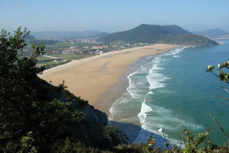 Apartamento Soleado Para 8 Personas En Santoña Esterno foto